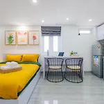 Momo Residence